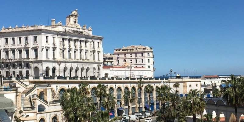 S'installer à Alger
