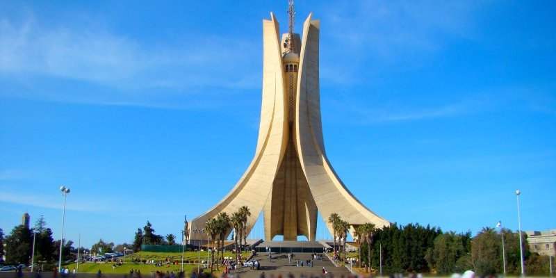 Pourquoi Alger ?